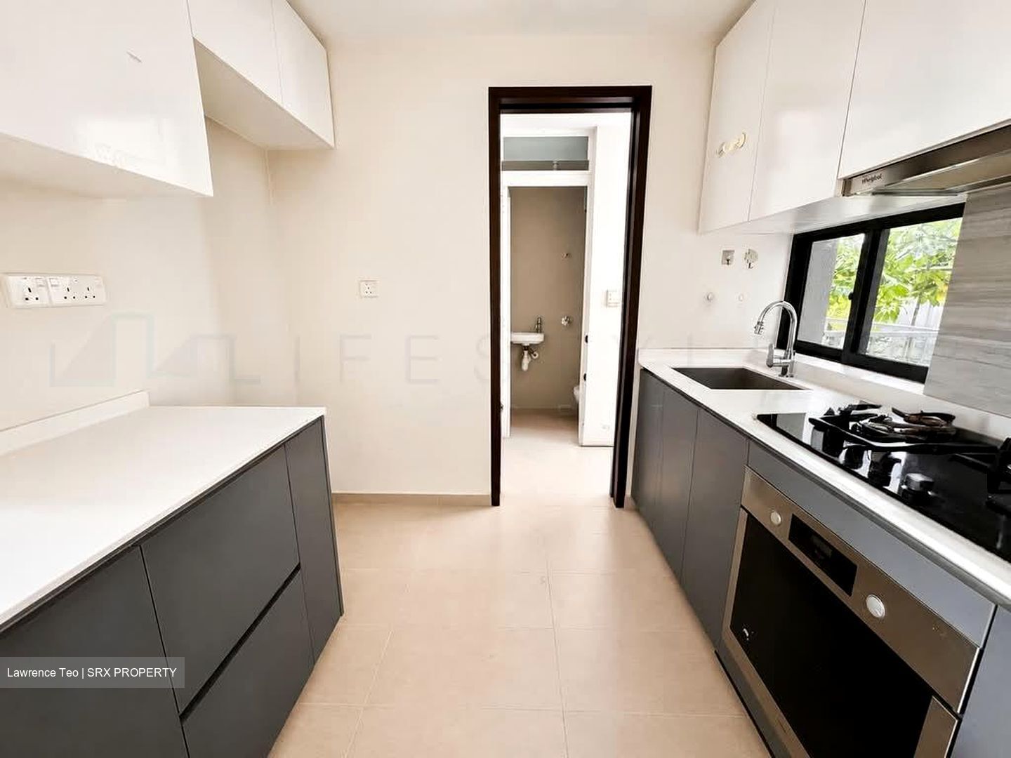 The Brownstone (D27), Condominium #568154761